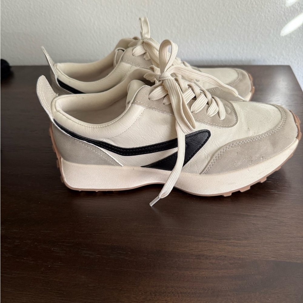 Neutral dolce vita walking shoes